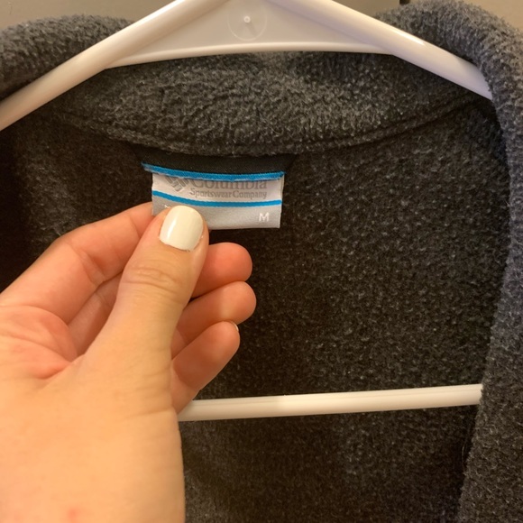 Columbia Fleece Zip Up Vest - Picture 2 of 2